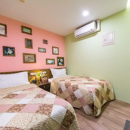 Sunrise Champs Hostel Kota Hualien Bagian luar foto