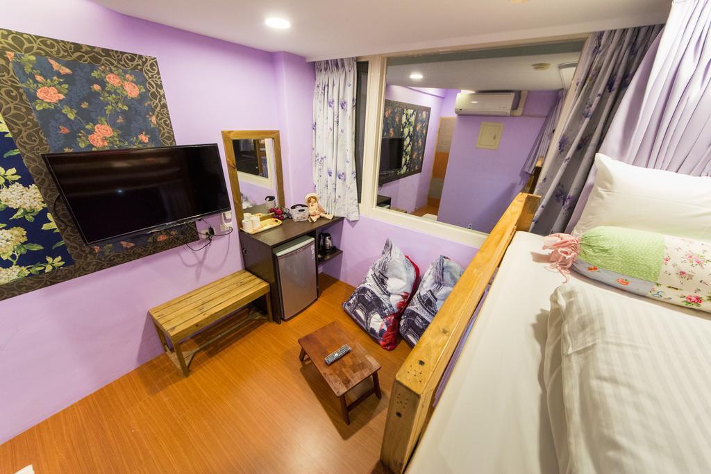 Sunrise Champs Hostel Kota Hualien Bagian luar foto