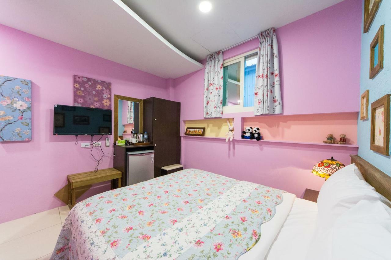 Sunrise Champs Hostel Kota Hualien Bagian luar foto